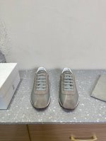 Brunello Cucinelli 25ss早春新款 系带系列 休闲鞋 极简主义风格，纯手工串联珠链配饰！复古又高级！简约又大气，属于非常耐看的款式！高级百搭