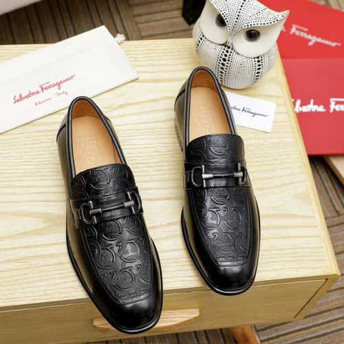 工厂价 菲拉格幕 Ferragamo 新款男士休闲套脚鞋官网原版1:1开模，原单品质做工精细，高端奢华鞋面采用进口意大利头层牛皮奢华水染皮内里橡胶耐磨防滑大底，