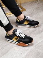 工厂价： 汤姆 Tom Ford 美国复古轻奢 情侣款size：35-44 Tom Ford设计师曾经是古888驰的设计师，来自美国品牌，贸易单，国内罕见，不易