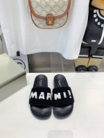 出厂价 Marni 新款拖鞋原版一比一出货 穿出去跟正品0区别所有细节材料全部zp一致 码数:35-40