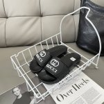 出厂：Gucci 古驰2025顶级专柜 早春情侣新款官网上新 十色首发 Gucci 古驰 25S 早春情侣拖 古驰拖鞋 古驰情侣穿搭 Gucci拖鞋 Gucci