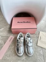 顶级品质 Acne Studios Ss24 New Arrival～ Acne Studios秋冬新款｜厚底魔术贴休闲鞋 如果你穿腻了celine厚底 那一定