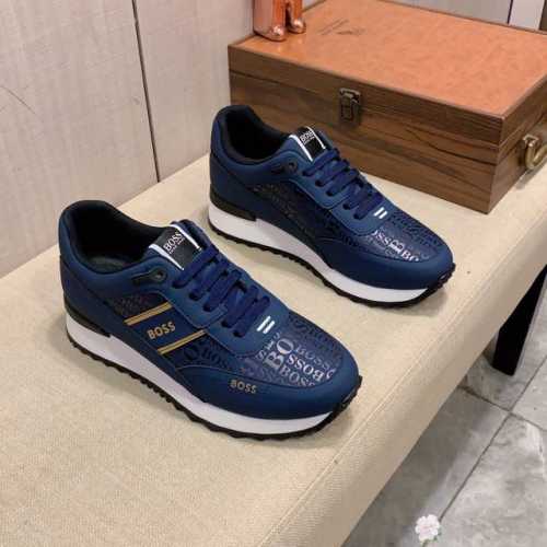 新款: 厂价: Boss* 最新爆款休闲鞋，顶端品牌奢侈～代购，顶级～质量。鞋面選用进口透气牛皮搭配材质透气羊皮垫脚 精细做工。原版个性时尚柔软橡膠耐磨防滑大底