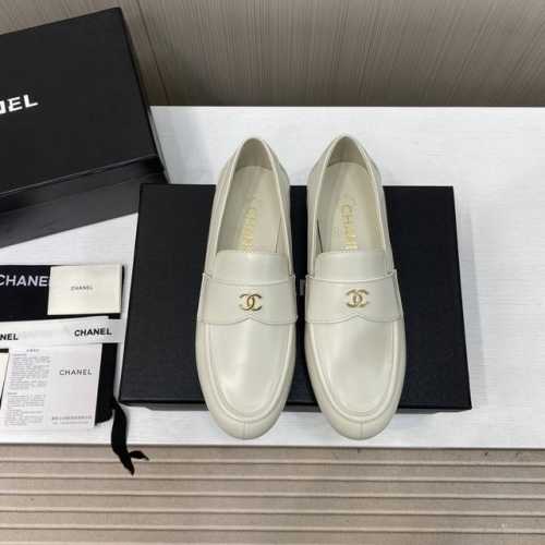 出厂价P Chanel 香奈儿 25Ss秋冬新款乐福鞋 单鞋 认准我家细节实拍注意区分普通版 专柜同步！！本系列现已登陆发售！！ 简约小圆头设计 鞋型非常赞 帅