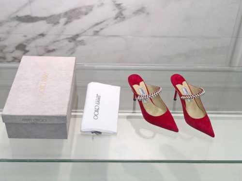 Jimmy Choo 吉米周 新款羊猄珍珠链条系列 面料：羊猄 内里：进口意制小羊皮 超级柔软细腻 大底：进口意大利原色牛皮底 码数：35～39 34、40、4