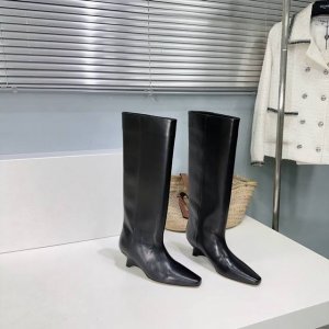 小众潮牌arket 24Ss秋冬年度绝美坡跟方头骑士靴长靴这款过膝靴美腻了，自带美腿功能可以完美修饰小粗腿简洁不失时髦，鞋型纤细又时髦，轻松穿出时尚大长腿 鞋面