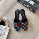 橙子出厂价P Louis Vuitton 路易威登 春夏新款 Lv牛仔布高跟拖 露趾细跟凉拖 跟高：6Cm 码数：35-42
