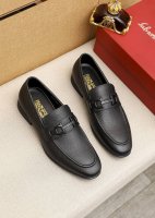 商品商标：Ferragamo 菲拉格慕 休闲皮鞋正码码数: 39-44 38.45订制 商品材料：精选 进口头层荔枝纹牛皮鞋面+原版五金扣，进口水染牛皮内里。强