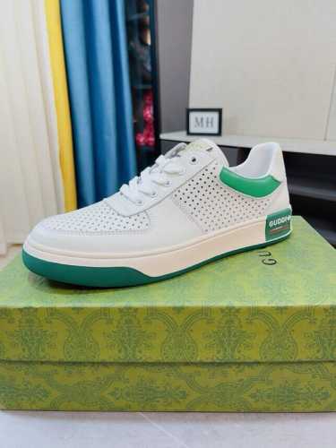 出厂价 Gucci 古奇 新款男鞋高端品牌，最新時尚休闲男鞋，潮流百搭之款，轻松运动风，鞋面意大利进口头层牛皮 真皮内里 加超精细做工。原版个性时尚橡胶耐磨大底