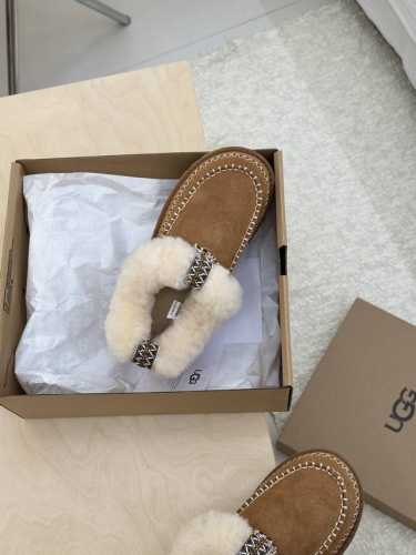 ugg｜2024秋季新款阿尔派经典超短靴 W Classic Ultra Mini Alpine 女士 经典超短靴 阿尔派款 材质：牛剖层革 外底：Eva 35