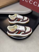 Gucci 古驰-高端品质 原单休闲运动鞋-鞋面：摔纹小牛皮、品牌图腾布匹、品牌织带、品牌金属猫眼扣件-内里：毛巾布匹-大底：超轻tpu橡胶发泡；双色成型大底-