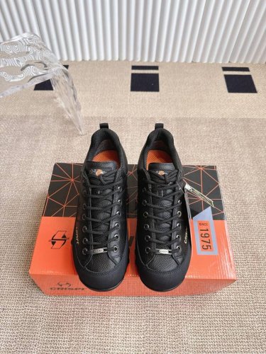 Crispi春夏户外防水防滑徒步登山鞋靴男女摩纳哥 Monaco Low Gtx 作为Crispi品牌经久不衰的传奇经典徒步鞋 Monago家族再添低帮版新成员