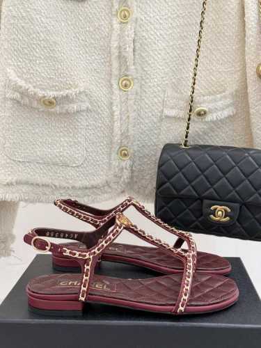 厂价Chane*｜小香25C春夏新品爱心双c链条鞋系列链条凉拖今年的大爆款香家中的颜值天花板！上脚舒适又洋气！面料采用进口小羊皮内里踮脚丝绸羊皮意大利进口牛皮大
