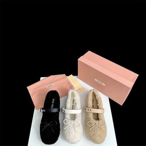 出厂： Miu Miu24秋冬新款毛毛鞋 三色搭扣毛茸茸芭蕾舞鞋 码数35-40