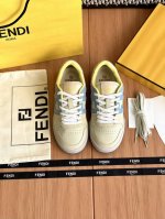 Fendi Match经典款整双鞋子采购Zp开发打造，全部定制材料，独家开模大底，细节全部对版出货，连包装也做到跟正品一样。码数:女：35-40 男39-44