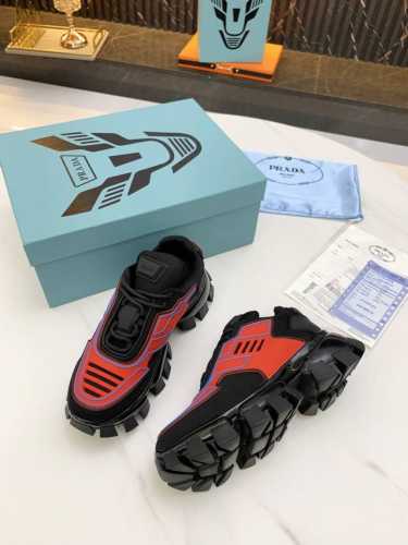 prada 普拉达最新走秀拼色厚底老爹情侣款，关晓彤，蔡徐坤，邓恩熙，赖冠霖，王紫旋众多明星同款，十二个颜色全部做齐，高品质欢迎和原板对比。女款 -男款 码数3