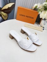 路易威登lv 官网1:1大量现货热卖中码数35–43。平底橡胶 。真皮底+4035。42。43。44订做不退换