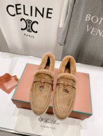 高版本出厂 毛毛单鞋 男码+10 Loro Piana* Lp万年经典款乐福鞋 简约时尚 脚感超级舒适 一天可以暴走两万步的鞋子 超级百搭款！ 鞋面采用独特针织