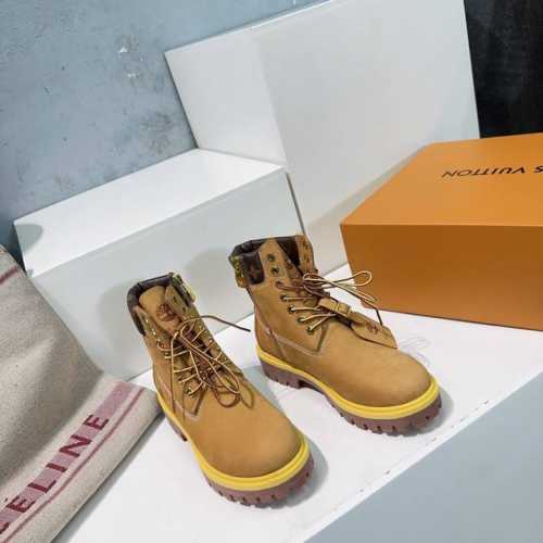 高品质出厂女 ！男 ！情侣款！顶级品质louis Vuitton X Timberland联名 Via Instagram Lv 224 秋冬添柏岚 大黄靴马丁