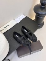 ALAIA 25ss 春夏 芭蕾舞鞋 法国高端一线高定品牌 AzzedineAlaia:时尚界最后的手艺人只忠于展现女性身体曲线的裁剪之王 始创于1979年的品