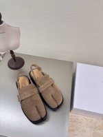 厚底复古 分趾拖鞋 Mm6 Maison Margiela P420 高丝光牛反绒皮 面料 水染牛皮内里 原版发泡 组合大底 大热时尚风格 棕色 高丝光牛反绒皮