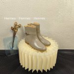 代购版本 2024Ss Herme* 爱马仕 H家经典kelly扣新款皮面机车长靴骑士靴军靴！ 原版1:1顶级复刻！炒鸡好看 帅气的一款靴子！各路网红、博主都在