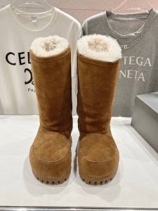 高版本出厂 男码+20 情侣款 Balenciaga 巴黎世家24Ss秋冬新款雪地靴系列～情侣款滑雪靴胖头靴 原版购入 Zp解剖开发 鞋面选用意大利进口牛皮结合
