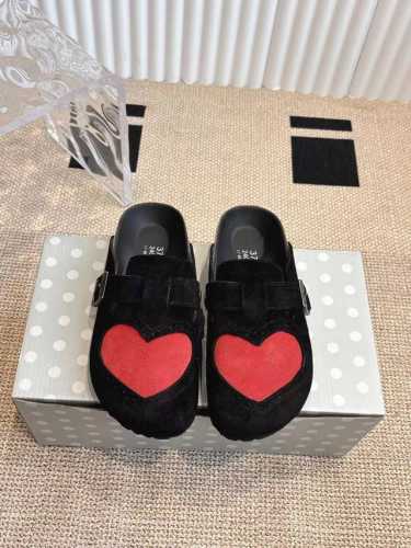 情侣款Birkenstock 勃肯 包头半拖鞋人体工程学设计 软木乳胶鞋床 轻便舒适 脚感满分 脚蹬上就能走 穿脱超方便。码数：35-45