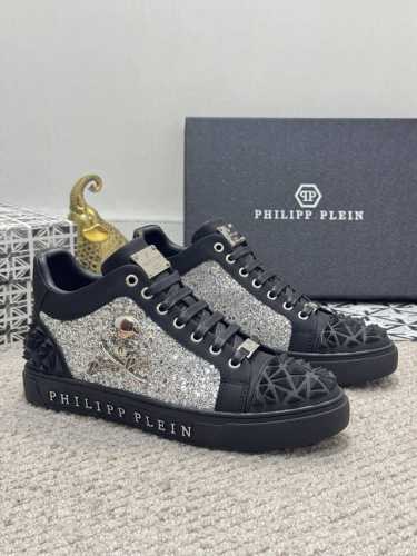 出厂价 实价 Philipp Plein 菲利普普来因 高帮男鞋高端品牌 官网1:1。鞋面采用特色格力特材质羊皮内里，原版五金配件，鞋头和后跟搭配软胶，独家新款