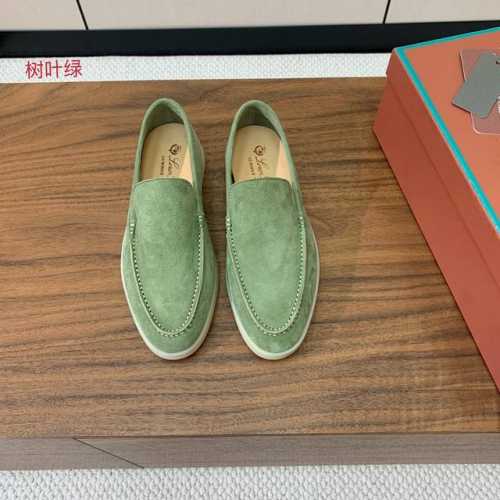 高版本 男款10 Loro Piana 光面乐福鞋。意大利顶级羊绒复古优雅低调奢华。时尚性与皮料实用性同样兼具依然全网最高品质。鞋面羊京丝质柔滑。手工缝线，水染