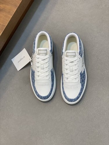 givenchy 纪梵希 -高端品质 原单 -鞋面；纳帕小牛皮、反绒小牛皮、鞋身丝印品牌logo -内里：水染羊皮 -大底：超轻tpr 橡胶; 成型大底 -超高
