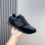实价 Boss 新款男仕运动鞋 知名运动品牌新款隆重上市 以奢华高端设计出货 鞋面原版定制透气布制作 羊皮垫脚 叠层设计鞋面线条感层次分明，轻质橡胶大底 轻奢风