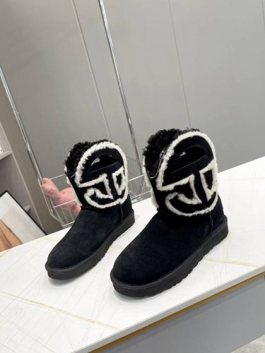 Ugg秋冬季新款联名款雪地靴舒适平底纯色圆头时尚休闲短靴 Ugg蓝牛仔，牛皮磨砂面+内里真羊毛 颜色：黑色。栗色。牛仔布 码数35-40 40定做