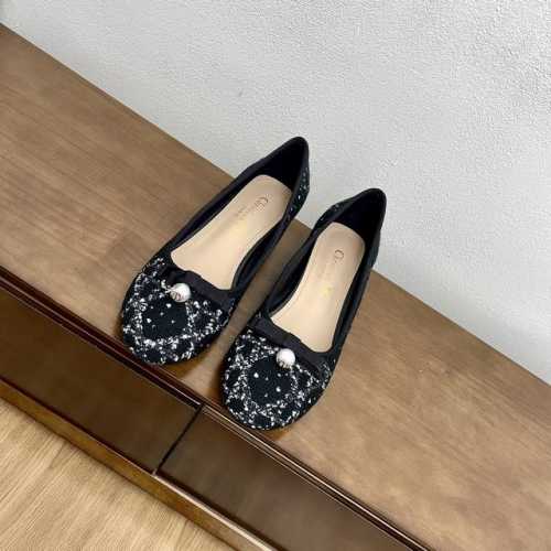 Dior 迪奥 24 2024 早春新品 顶级版本 专柜主打新款 圆头藤格纹珍珠芭蕾粗跟鞋硬货上新 代购级别！高级感十足！国内外博主刷爆的一款，复古又时髦 上脚
