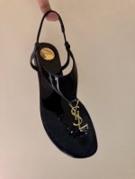最高版出厂 Saint Laurent 2025Paris圣罗兰经典高跟凉鞋 2025气质小仙女夏天必备款凉鞋 整个版型包括金属制品等细节别具一格让人眼前一亮黑