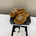 出厂价 2024 Chanel香奈儿毛毛拖chanel 2024早秋水钻毛拖系列。独家开模电2024 Chanel香奈儿毛毛拖chanel 早秋水钻毛拖系列。独
