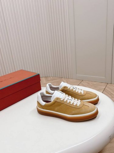 出 男款 Loro Piana 诺悠翩雅tennis Walk系列 Lp德训鞋 休闲 运动鞋 板鞋 原版购入开发 做货 这款新款绒面革网球鞋采用超低帮设计，适合