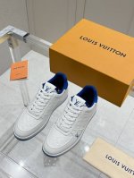 LV家 新款 休闲小白鞋 男款简单时尚 轻便舒适 码数：39-44 45订