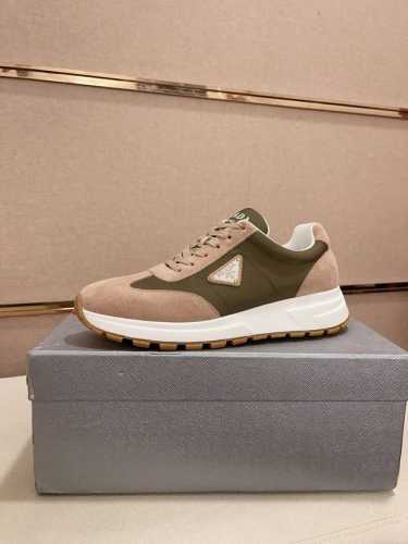 工厂价 高版本 高品质新款prada 普拉达 专柜同步上市， 新款男鞋、面料精选高科技滴胶工艺制作而成。内里:全牛皮内里。高端气垫开模防滑橡胶大底，精美线条、简