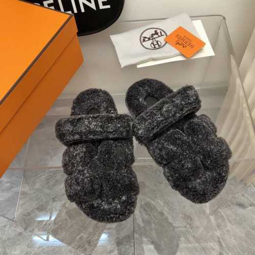 男码+10 2025Hermes的一波惊喜爱马仕毛拖妥妥的时尚款顶级出品轻奢hermes泰迪毛拖真的软软糯糯超美.......初冬的第一双毛拖，真的穿起太舒服了