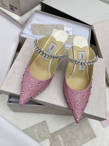 顶级版本 Jimmy Choo 爆款尖头水钻高跟鞋钻带半拖凉鞋 面料：钻面 内里：小羊皮 大底：意大利真皮大底 码数：35～39 33 34 40 41 42定
