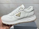 出厂价： 品牌：Prada 普拉达 等级： 原单品质 鞋面：丝绸牛皮 内里：牛皮里+牛皮踮脚 原版：Tpu+发泡组合底 颜色：实物图 码数：38-45 45定做