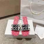 代购级别！2024新款迪奥miss Dior 系列平底拖鞋，经典上乘美艳力作 dior专柜最火春夏系列 兼备气质 时尚 经典耐看的设计风格 上脚效果特别美！原版