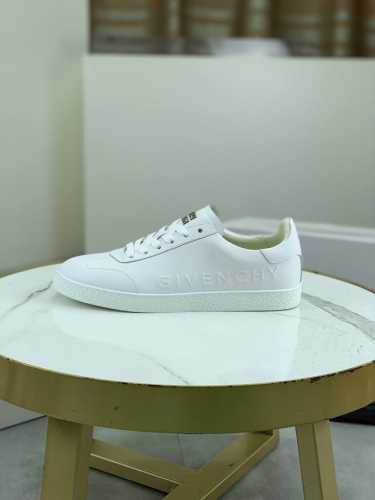 工厂价 顶级高端版本 代购品质 原版开发 纪梵希 Givenchy 低帮 标准码：38-44； 45 46 可以定做 等级：官网同款 原单品质材料：原版小牛皮，