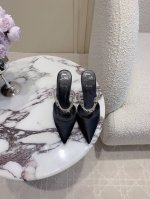 出厂价 Christian Loubouti* 新款水钻红底穆勒高跟鞋 纯手工缝制超闪水晶宝石 闪耀夺目 富贵迷人 交织出童话般的梦境 鞋面真丝 格利特闪面 内
