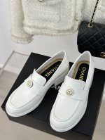 厂价 Chane*｜小香24P新品 经典双c乐福鞋 鞋面采用进口小牛皮 内里踮脚均为丝绸羊皮 意大利进口牛皮大底 Size：35-39 40 41定制