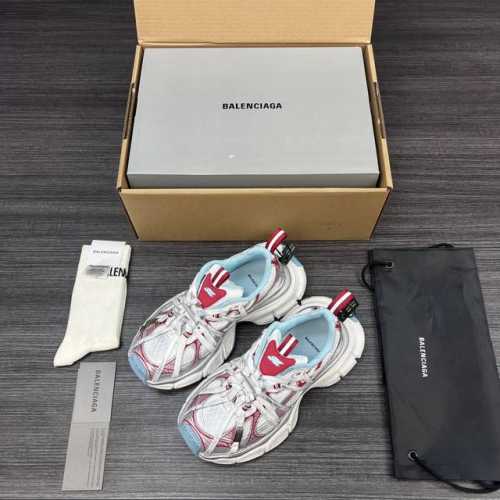690 纯原版本Balenciaga巴黎世家 3Xl扣式绑带 圆头系带 低帮 老爹鞋 白红湖蓝 在延续 Track Trainer 户外轮廓和复杂鞋面结构的同时