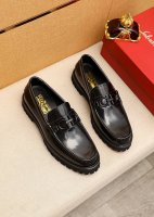 商品商标：Ferragamo 菲拉格慕 休闲皮鞋正码码数: 39-44 38.45订制 商品材料：精选 进口头层开边珠牛皮鞋面+奢华五金扣，进口水染牛皮内里。强