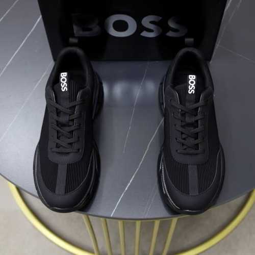 BOSS 最新上市、进口原版透气网布材料、高级原版图案。高端1:1开模定制，原版大底，更轻便，防滑。时尚主打潮流，百搭爆款。散发时尚休闲气息，时尚就在脚下。码