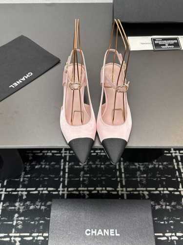 chane*｜小香25P春夏新品 系列双C坡跟凉鞋 这一季的网纱蕾丝美得让人窒息！ 朦胧看不清，不管是衣服还是裙子 穿在女人身上，若隐若现的小性感 很梦幻很浪漫